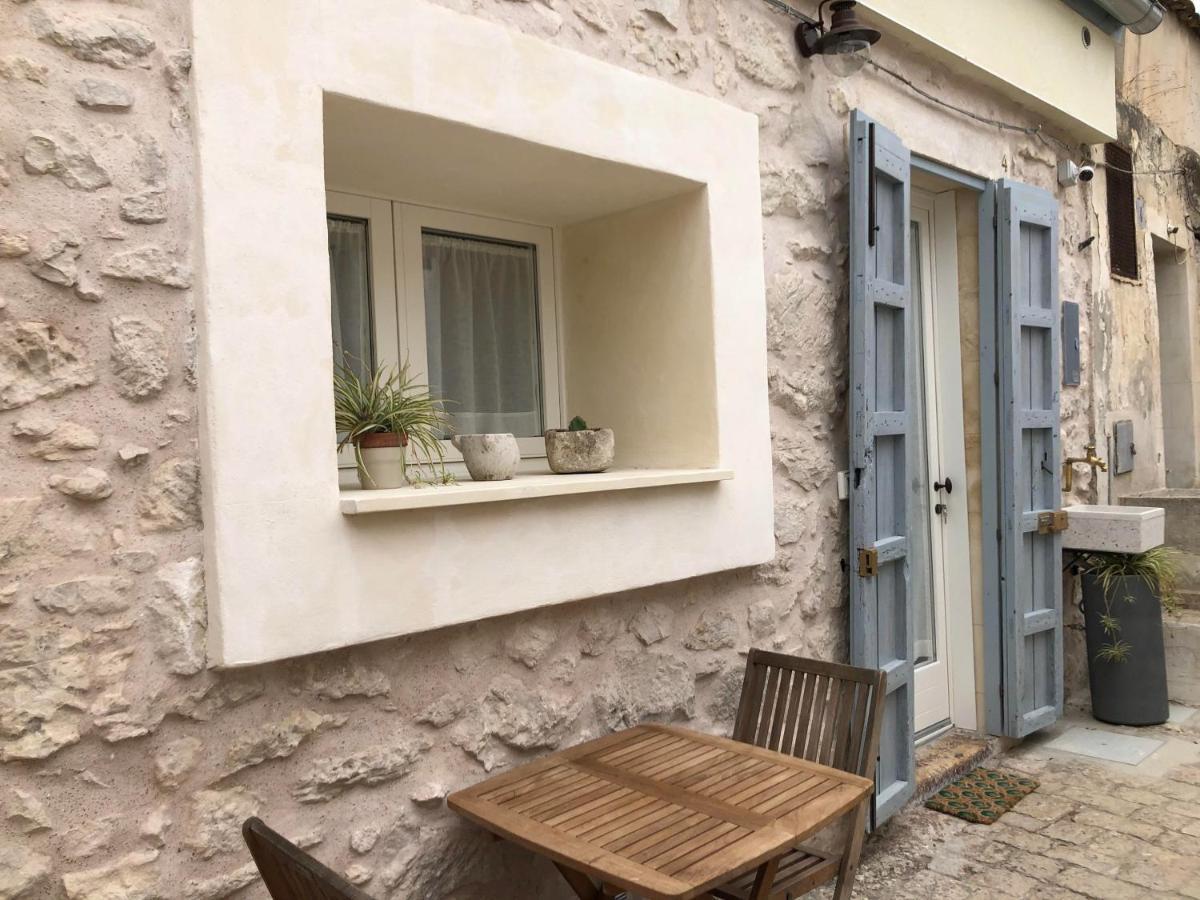 Bed and Breakfast Chicchi Di Melograno Módica Exterior foto